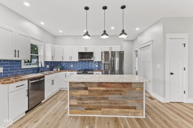 42 N Hinman St, Columbus, IN 47201 - photo 5