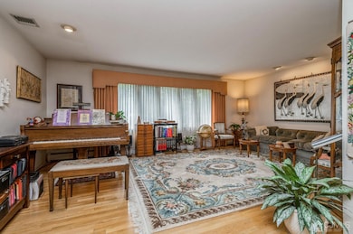 30 Nottingham Rd, Edison, NJ 08820 - photo 5