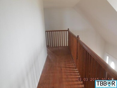 916 S St Joseph Rd, Burlington, TX 76519 - photo 4