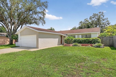 2827 Eagle Run Cir S, Clearwater, FL 33760 - photo 4