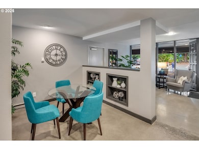 200 Burnham Rd unit 200, Lake Oswego, OR 97034 - photo 7