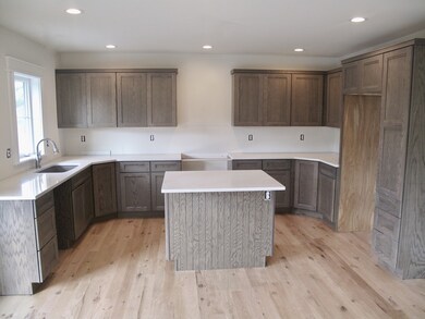 214 Iduna Ln, Amherst, MA 01002 - photo 6