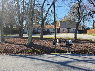 102 Meredith Dr, Archdale, NC 27263 - photo 2