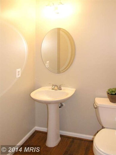 6365 Littlefield Ct, Centreville, VA 20121 - photo 6