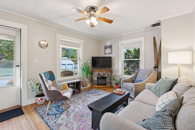 15 Linden St, Auburn, ME 04210 - photo 4