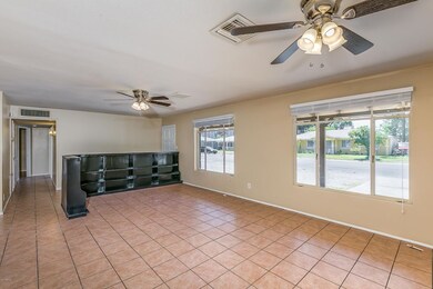 3202 W Marshall Ave-4