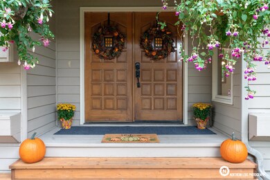 5_EntranceExterior