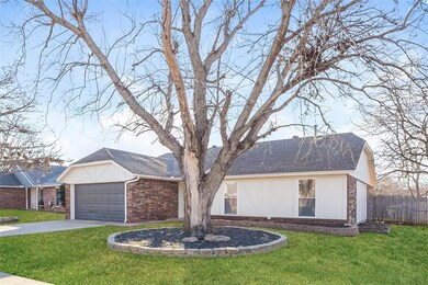 1612 NE 8th St, Moore, OK 73160 - photo 4