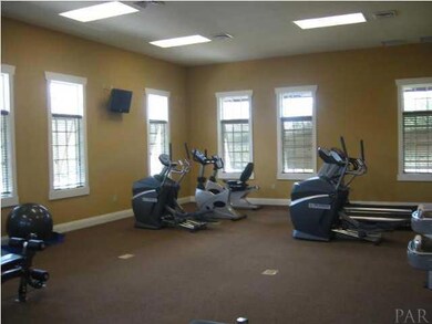 11/L Dahoon Dr unit 11/L, Pensacola, FL 32526 - photo 6