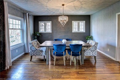 3300 Euclid Heights Blvd, Cleveland, OH 44118 - photo 5