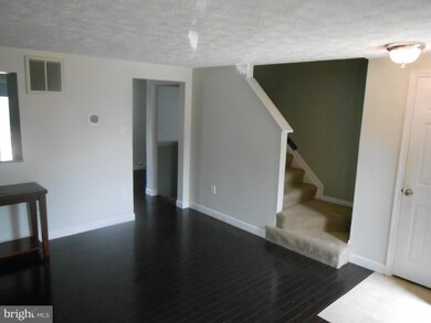 236 Lodge Cliff Ct, Abingdon, MD 21009 - photo 4