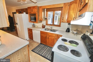 2122 Jacksonville Jobstown Rd, Jobstown, NJ 08041 - photo 4