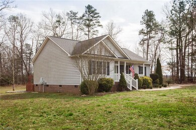 1421 Old Mill Ford Trail, Asheboro, NC 27205 - photo 5