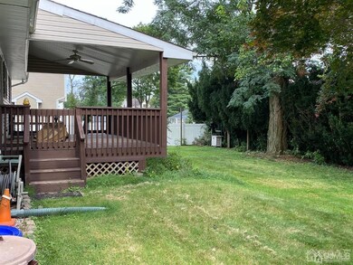 67 Roberts Ave E, Piscataway, NJ 08854 - photo 6