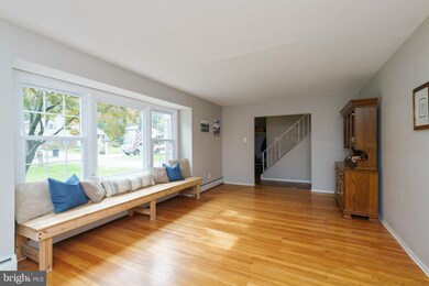 407 Berkley Rd, Exton, PA 19341 - photo 3