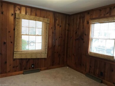 365 Virgil Hill Rd, Asheboro, NC 27205 - photo 5