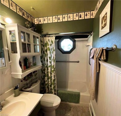 powder room.