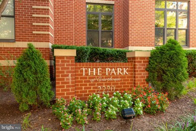 The Park at Courthouse unit PH05, Arlington, VA 22201 - photo 2