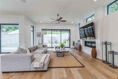 6744 Winton St, Dallas, TX 75214 - photo 6