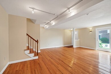 144 Quincy Shore Dr unit 134, Quincy, MA 02171 - photo 3
