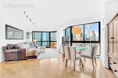 The Savoy unit 23B, New York, NY 10065 - photo 2