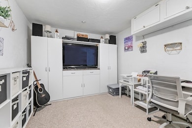 100 Decarolis Dr unit 100, Tewksbury, MA 01876 - photo 3