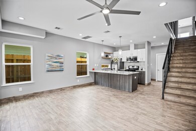 3923 Yale St unit B, Houston, TX 77018 - photo 3