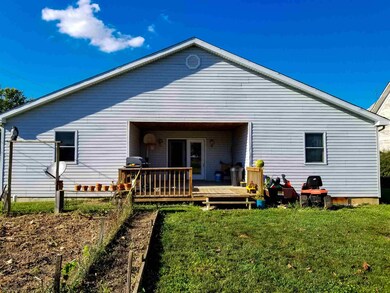 207 W Wilson St, Bryant, IN 47326 - photo 4