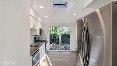 8 Norman Dr, Neptune, NJ 07753 - photo 7