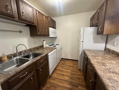 3184 Justin Ct unit 3, Appleton, WI 54914 - photo 6