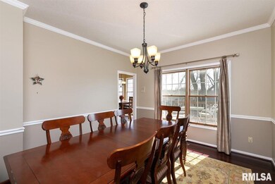 2715 W 46th St, Davenport, IA 52806 - photo 5