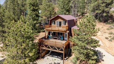 Cabin in the Pines
