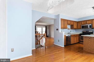 703 Pine Drift Dr, Odenton, MD 21113 - photo 6