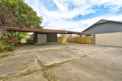 Carport