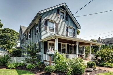 03_House Front-4