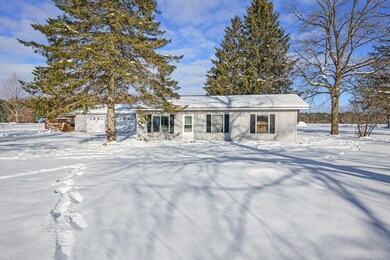 3955 N River Dr, Newaygo, MI 49337 - photo 2