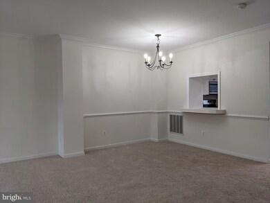 42686 Rolling Rock Square, Chantilly, VA 20152 - photo 6