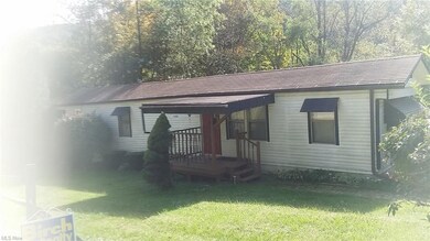 1044 Hillcrest Rd, Wellsville, OH 43968 - photo 2