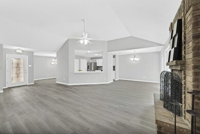 16322 Salinas Ln, Houston, TX 77095 - photo 6