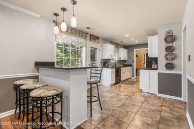9453 Bryant Trent Blvd-Interior-5