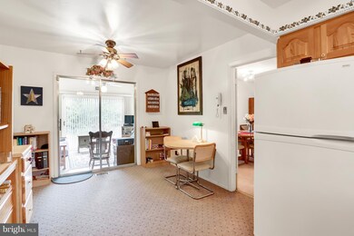 1316 Paddock Ln, Bowie, MD 20716 - photo 6