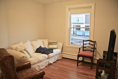 9 Devotion St unit 1L, Brookline, MA 02446 - photo 3