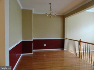 47845 Scotsborough Square unit 129, Sterling, VA 20165 - photo 6