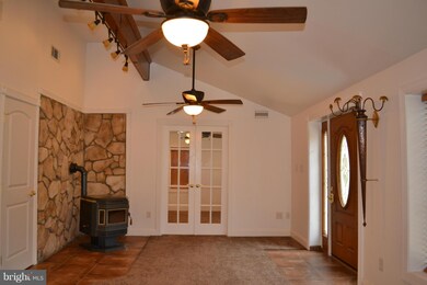 3320 Flat Iron Rd, Montross, VA 22520 - photo 4