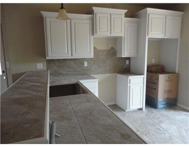 421 Crossover Dr, Pineville, LA 71360 - photo 2