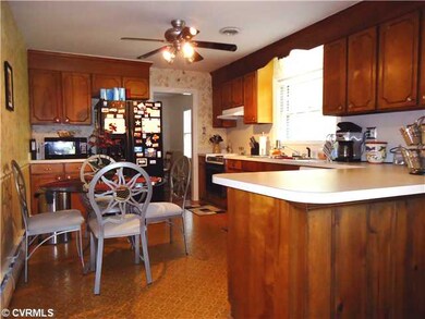 Kitchen - Another View of the Kitchen From the Fam
