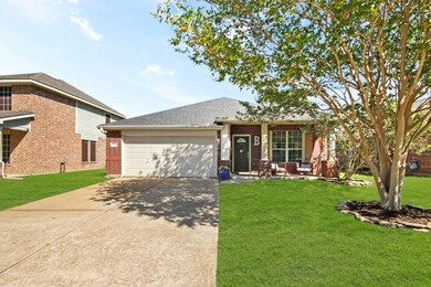 18922 Squirrel Oaks Dr, Magnolia, TX 77355 - photo 2