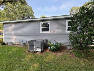 912 Bomar St, La Fayette, GA 30728 - photo 6