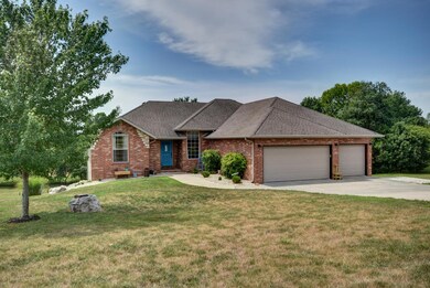1070 W Sunny Slopes Dr-3