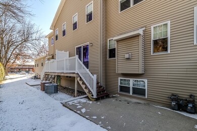 517 Ideal Ln unit 203, Ludlow, MA 01056 - photo 5